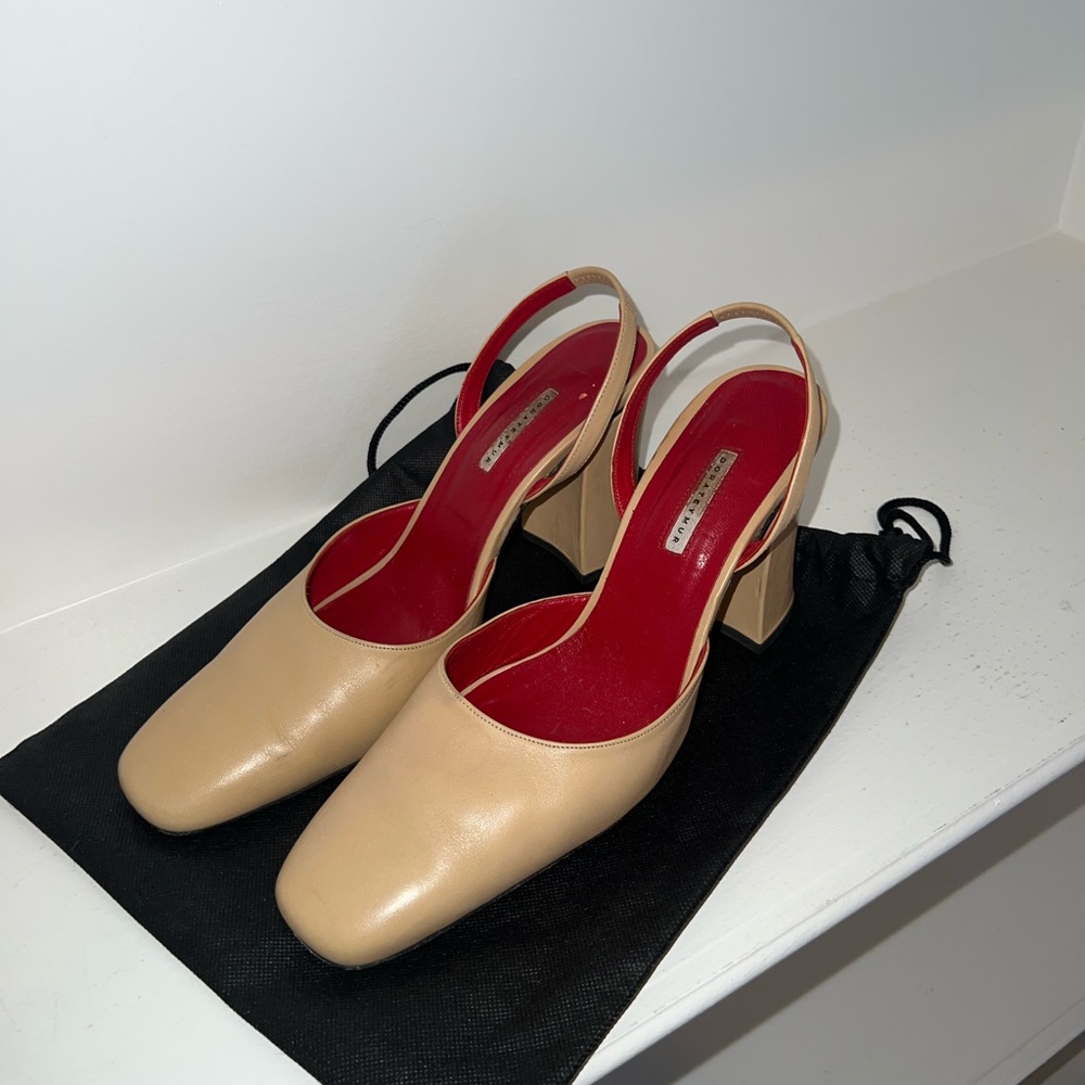 Dorateymur Beige Leather Slingback Pump - 40 / 9.5-10 US womens